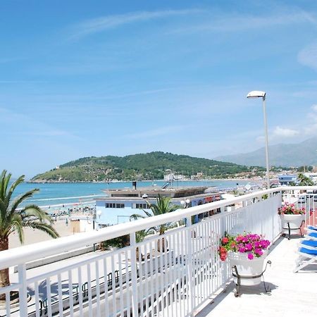 סקאורי Hotel Villa Eleonora מראה חיצוני תמונה