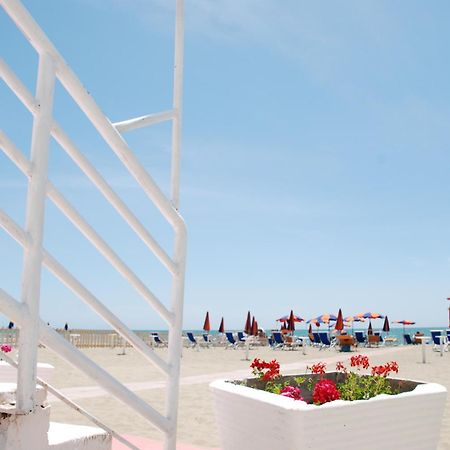 סקאורי Hotel Villa Eleonora מראה חיצוני תמונה