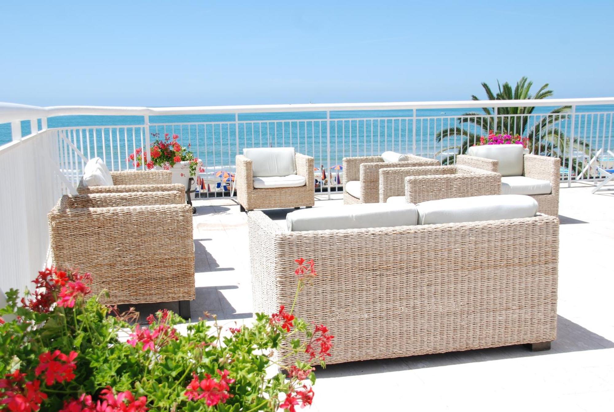 סקאורי Hotel Villa Eleonora מראה חיצוני תמונה