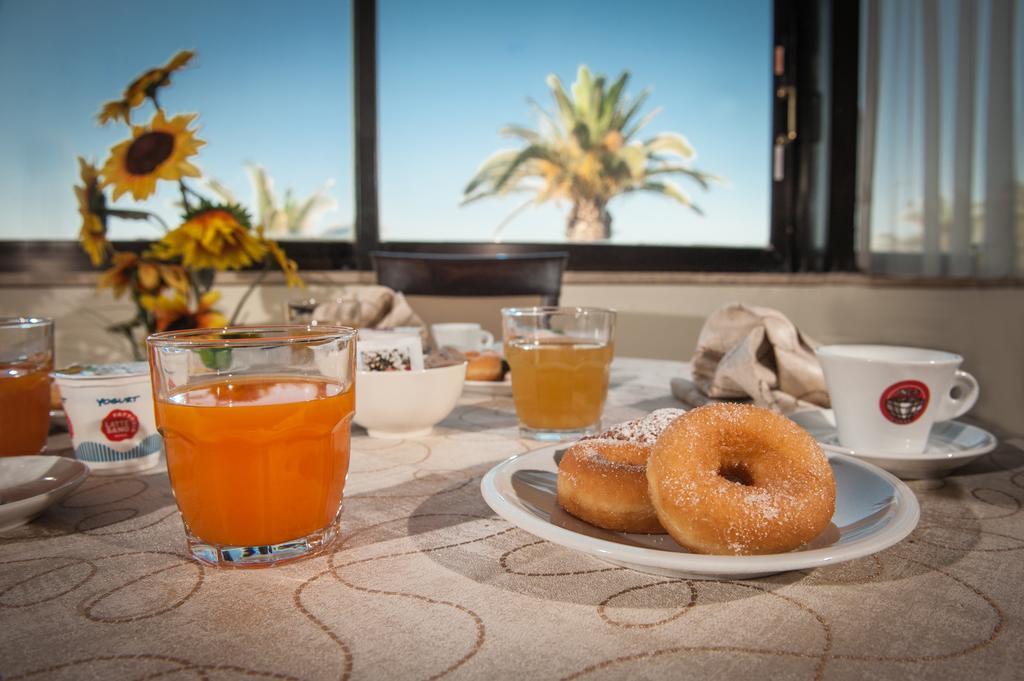 סקאורי Hotel Villa Eleonora מראה חיצוני תמונה
