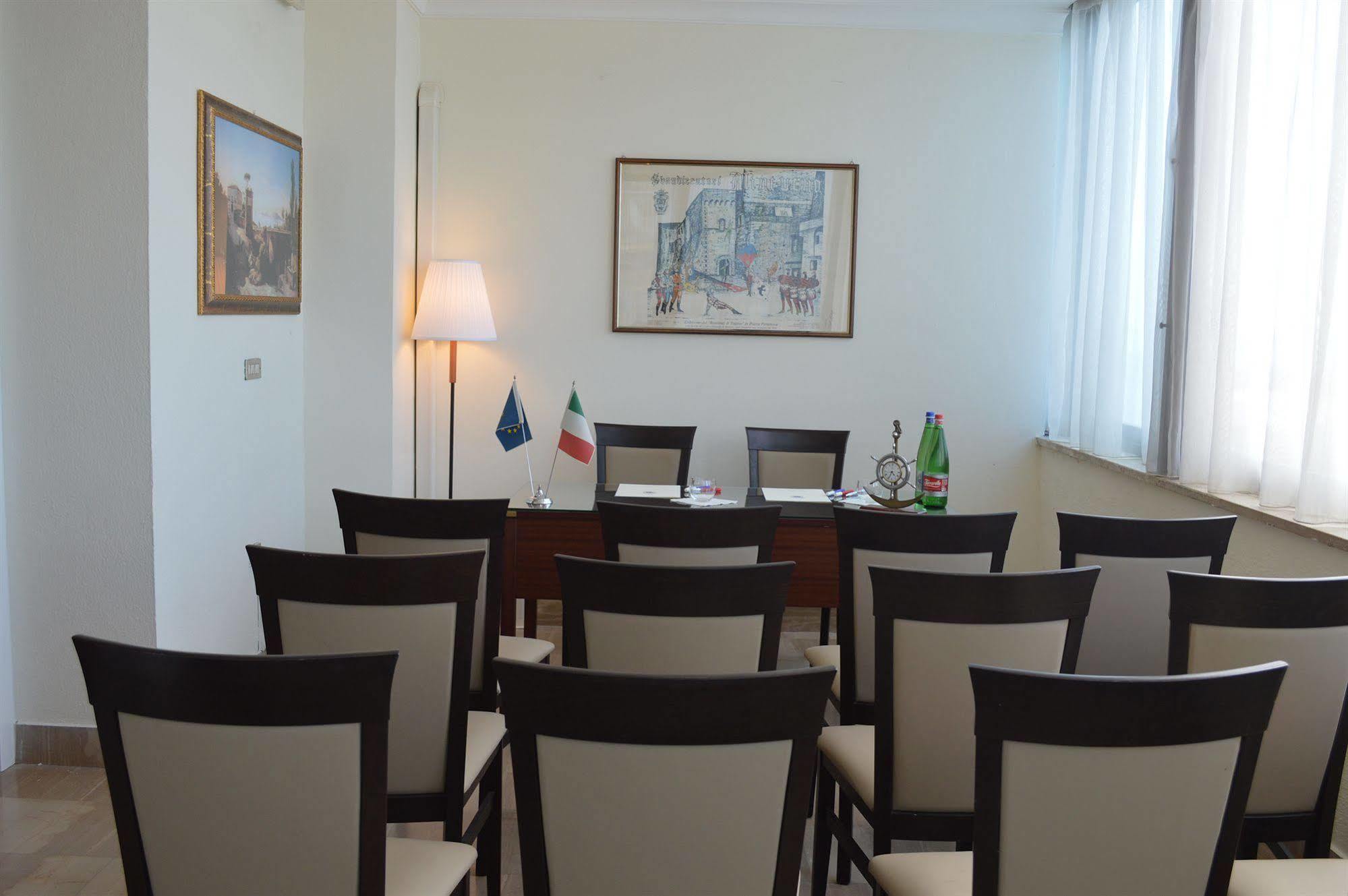 סקאורי Hotel Villa Eleonora מראה חיצוני תמונה